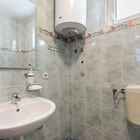 Apartmán Quaint In With Sea Nearby *